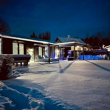Voralpen Lodge - Ferienhaus Mit Gym & Wellnessbereich Traisen Exteriör bild