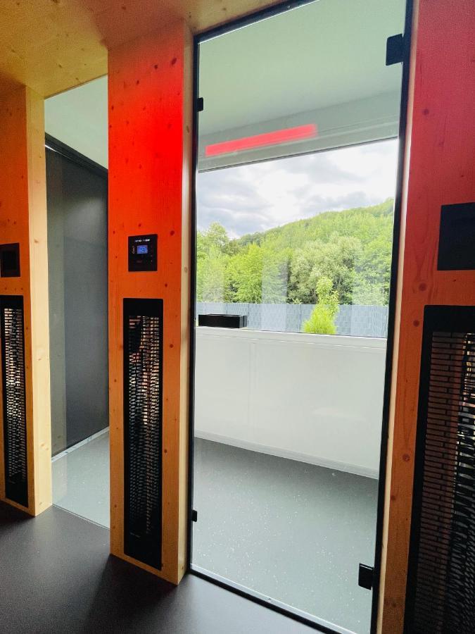 Voralpen Lodge - Ferienhaus Mit Gym & Wellnessbereich Traisen Exteriör bild