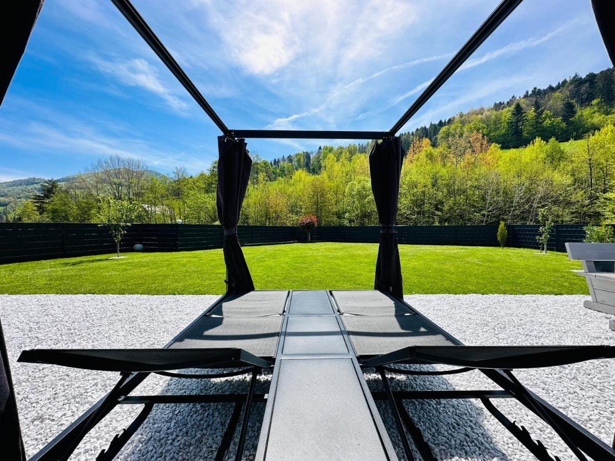 Voralpen Lodge - Ferienhaus Mit Gym & Wellnessbereich Traisen Exteriör bild